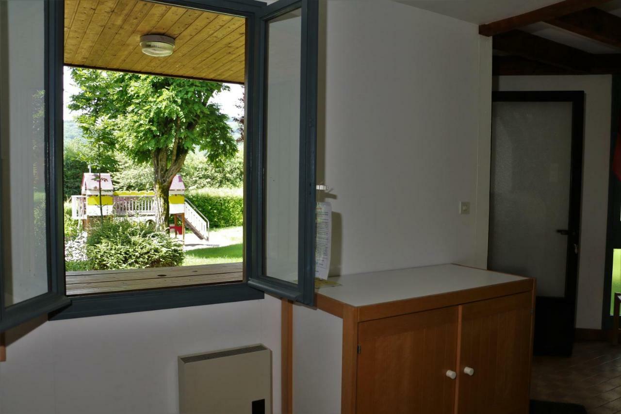 Camping Le Paisserou 纳雅克 外观 照片